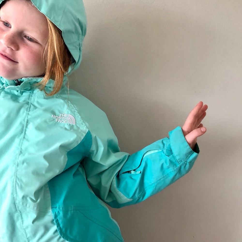 The North Face girls jacket size 7/8